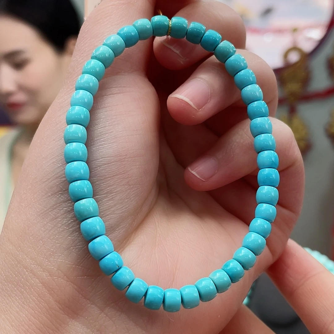 绿松石颈饰未镶嵌