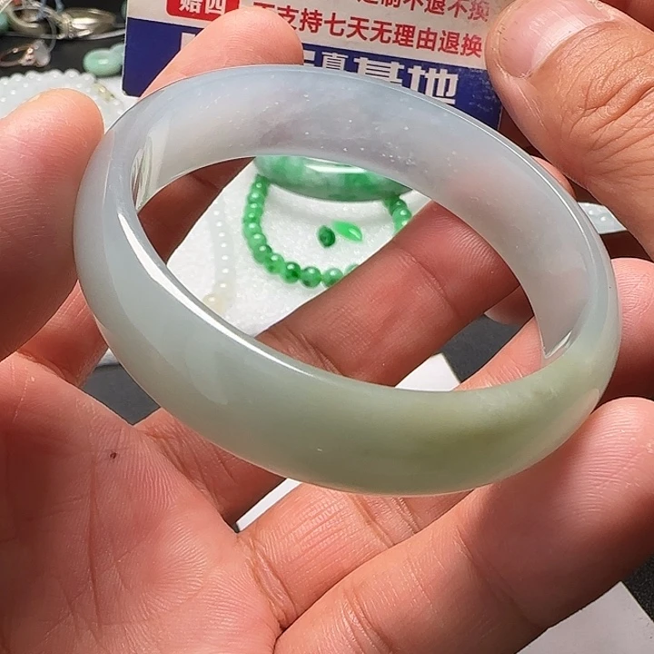 定制翡翠未镶嵌高冰白冰手镯54