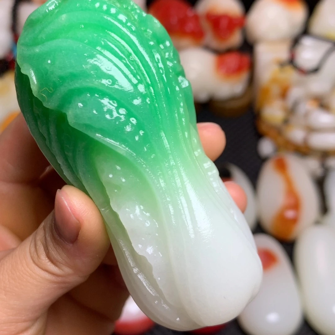 新疆戈壁石五彩石