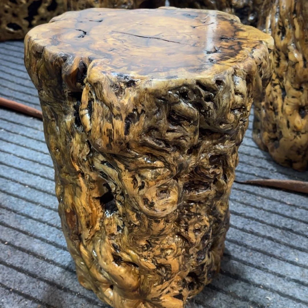 小***新龙纹鸡心枣木手工艺品