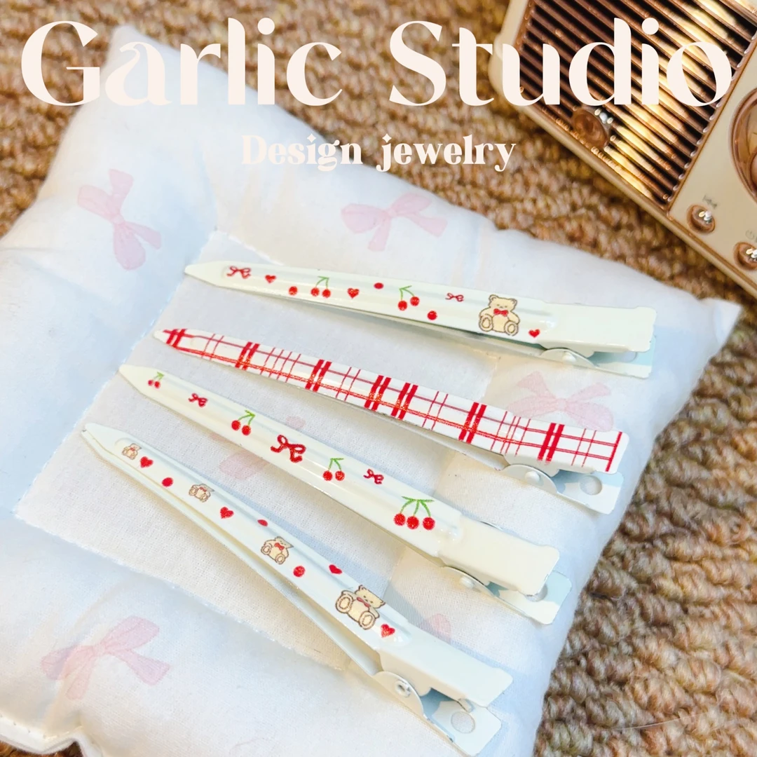 <Garlic Stduio>  随手一买-超方便hellokitty化妆刘海碎发夹