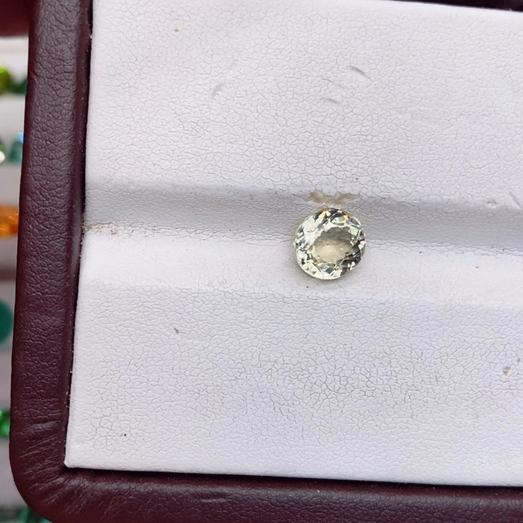 碧玺裸石未镶嵌碧玺2.02克拉