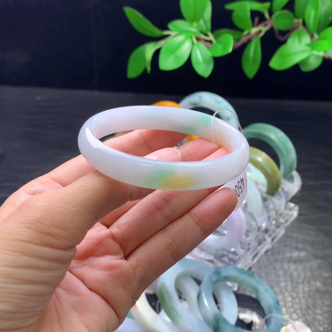 未镶嵌手镯定制翡翠