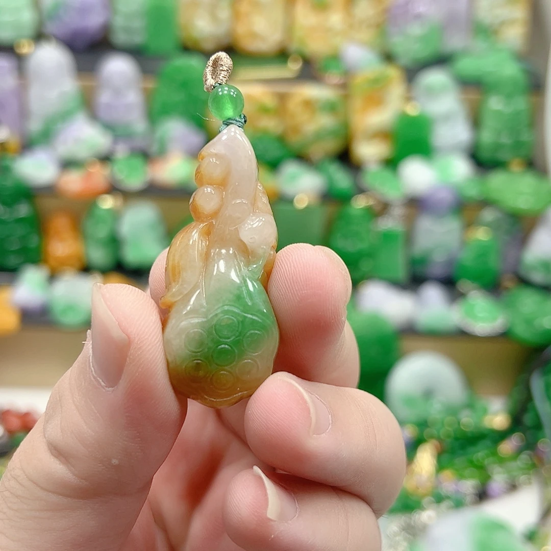 翡翠银S925镶嵌吊坠(赠链)