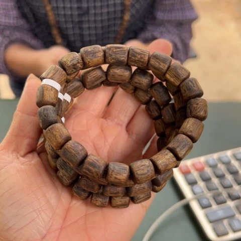 沉香手串乌身10克卡0.9多样性发1串