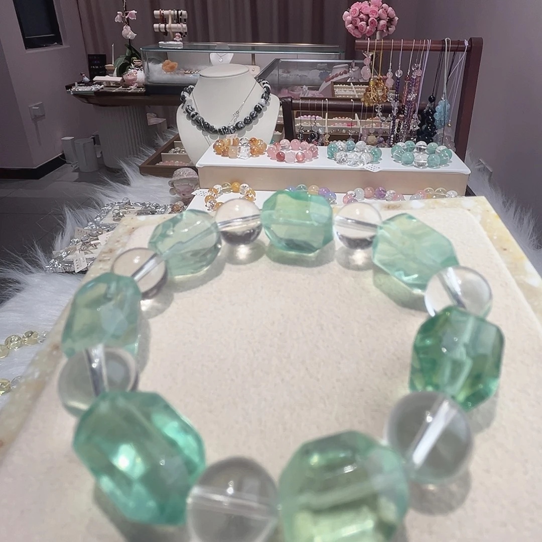 天空之巅 （10+mm 绿 ）