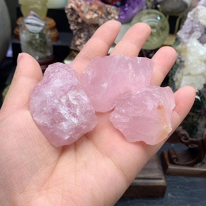 未镶嵌水晶大型摆件（非配饰）