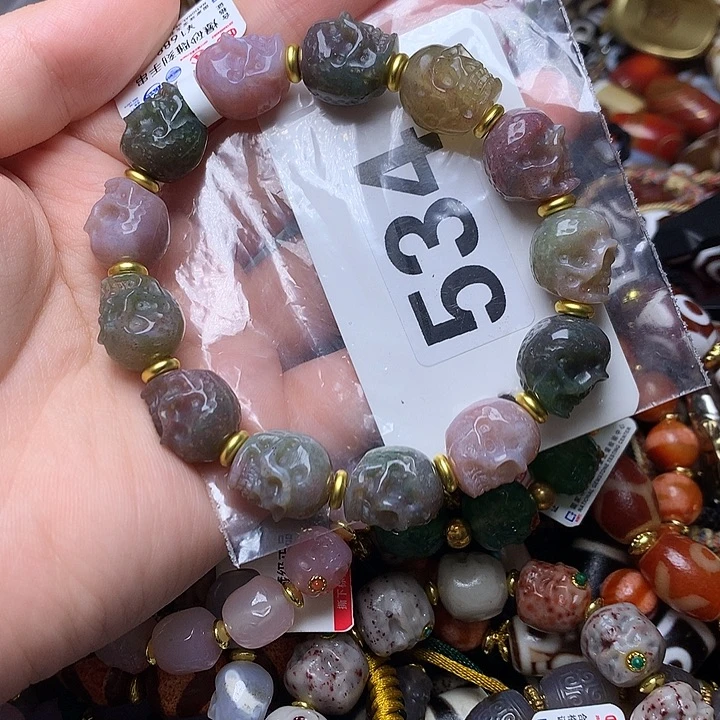 雕刻尸尸手串发一条