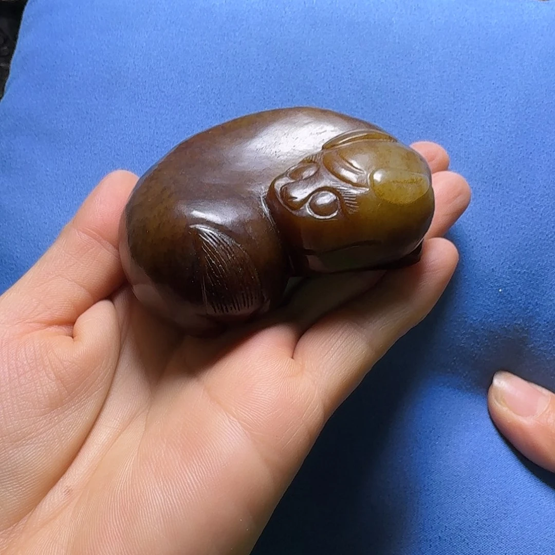 一***提颈饰未镶嵌和田玉（糖玉）