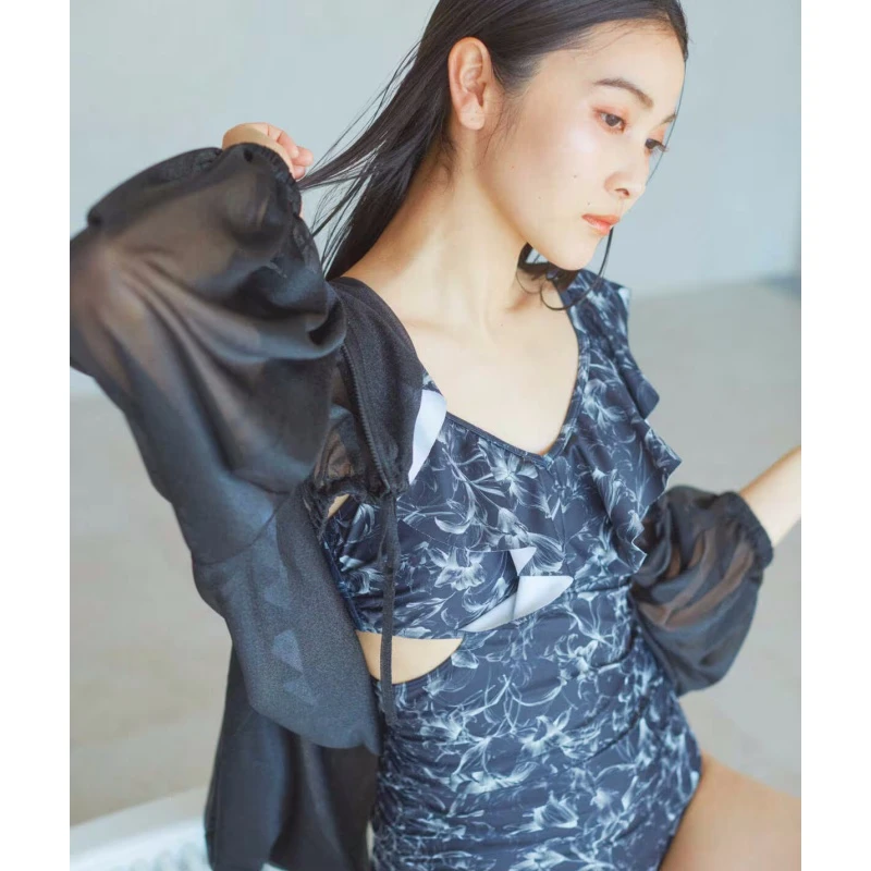 【DD外贸】 夏季人气款 J 显瘦薄纱气质短款透气百搭外套