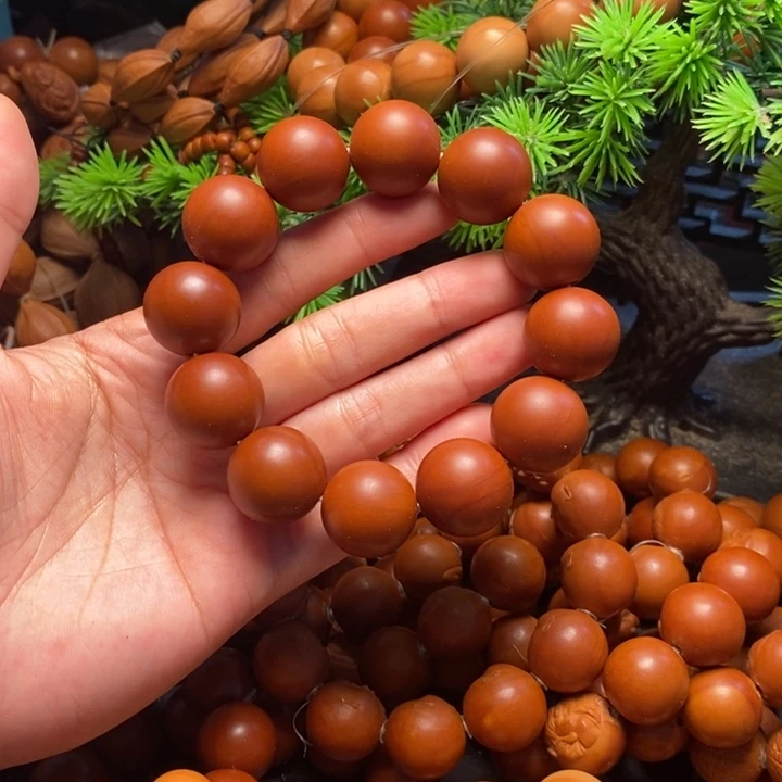 手串橄榄核1.9尺寸树王光珠