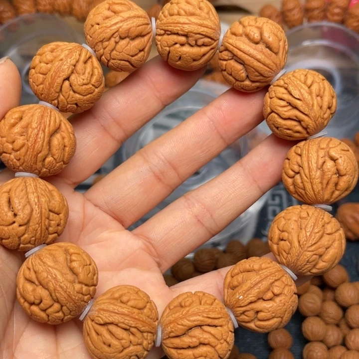 桃核手串龙纹桃核14