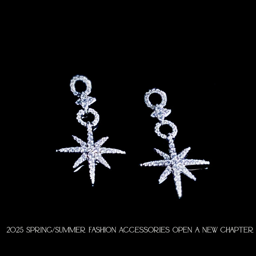 铜合金耳饰 镀k金 2025款C6193【星扣芒星 耳】AUYING MUMU 耳钉