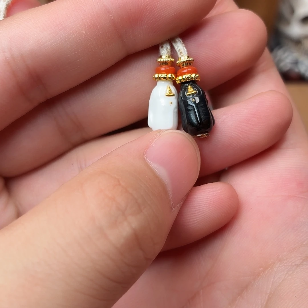 玛瑙/玉髓未镶嵌配饰黑白无相佛