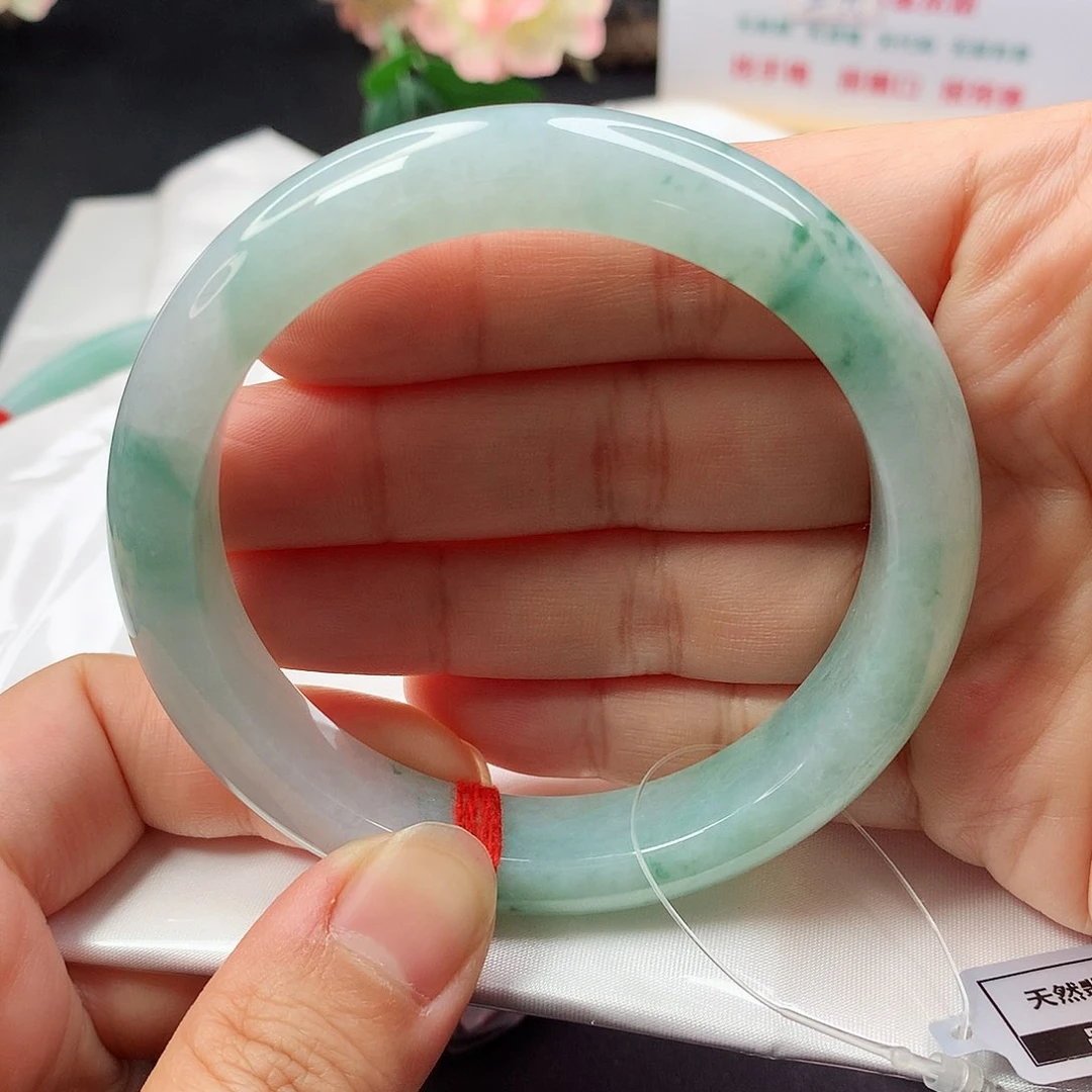 未镶嵌手镯翡翠18