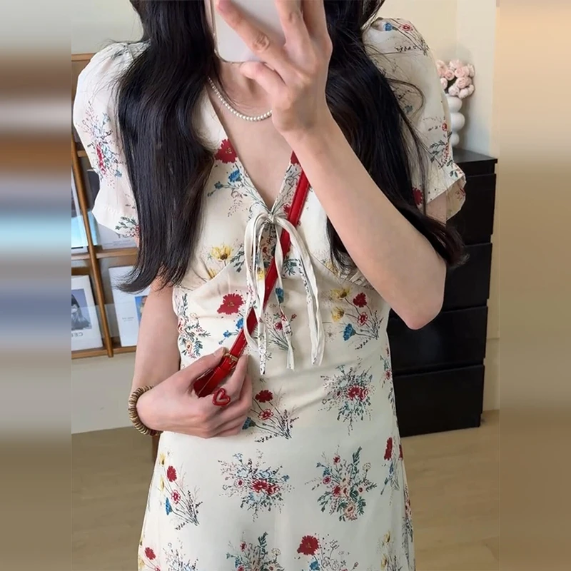 【清仓】V领碎花连衣裙子女夏2025新款小个子短袖收腰长裙2838