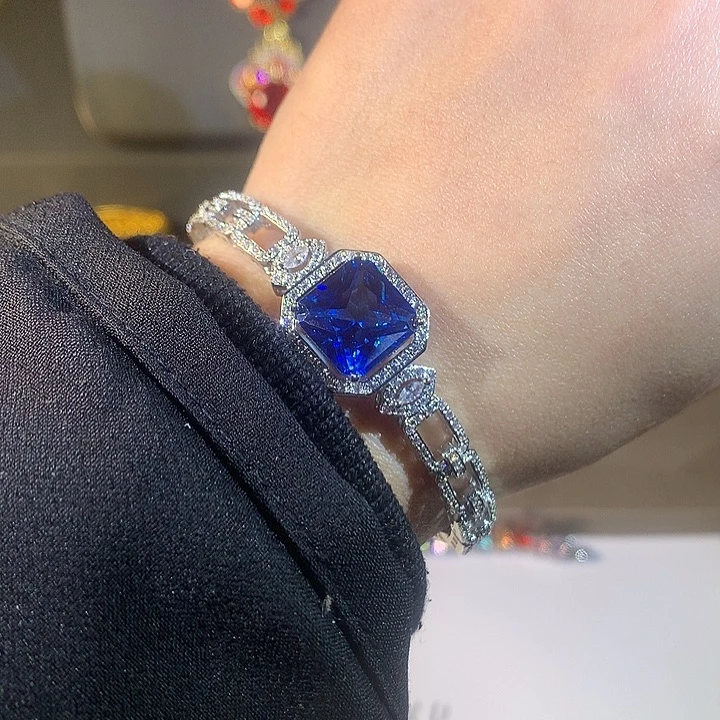 非金属57手镯。