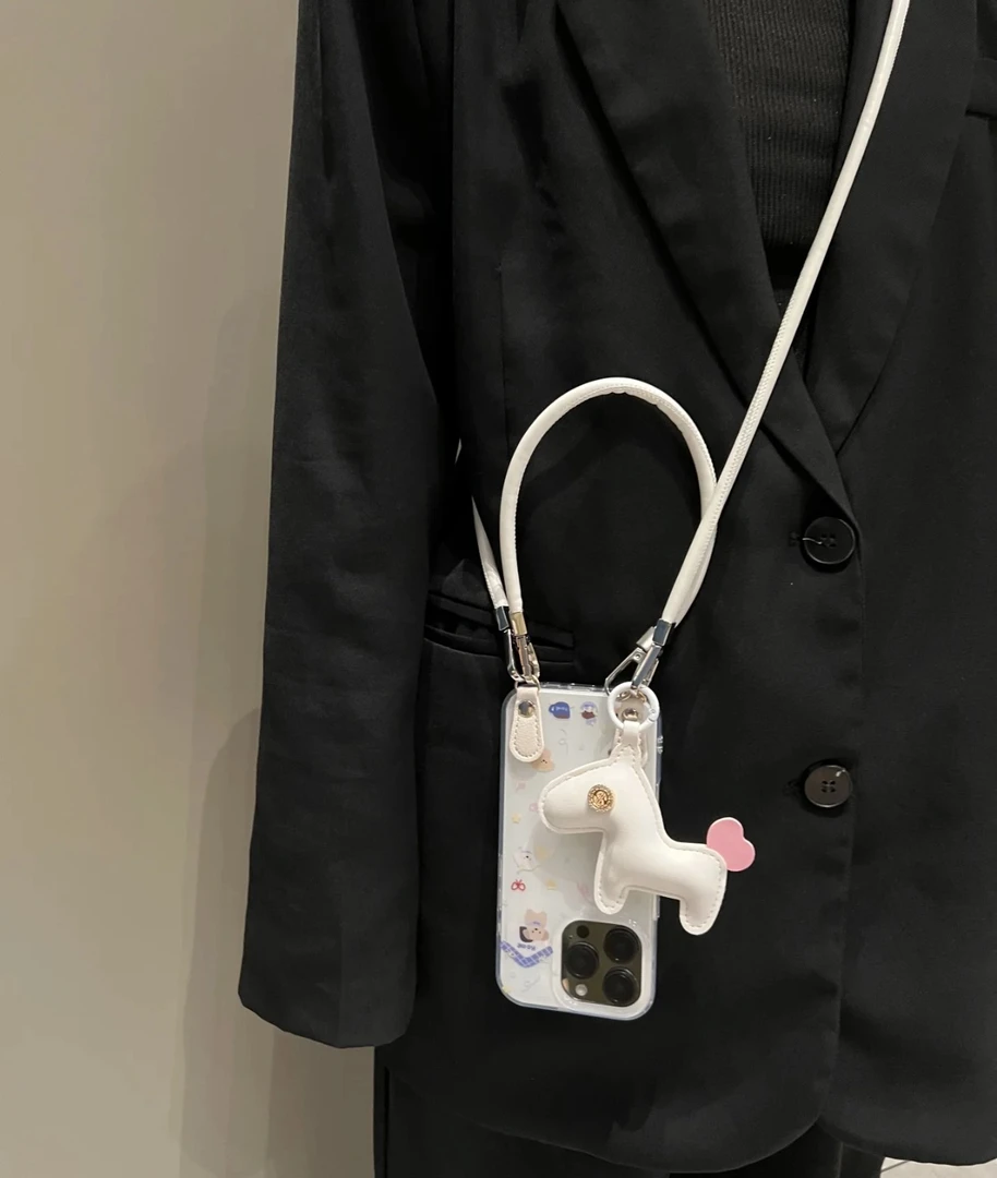 ins韩风小马挂件斜跨挂绳适用苹果16/15手机壳华为荣耀OPPOVIVO女