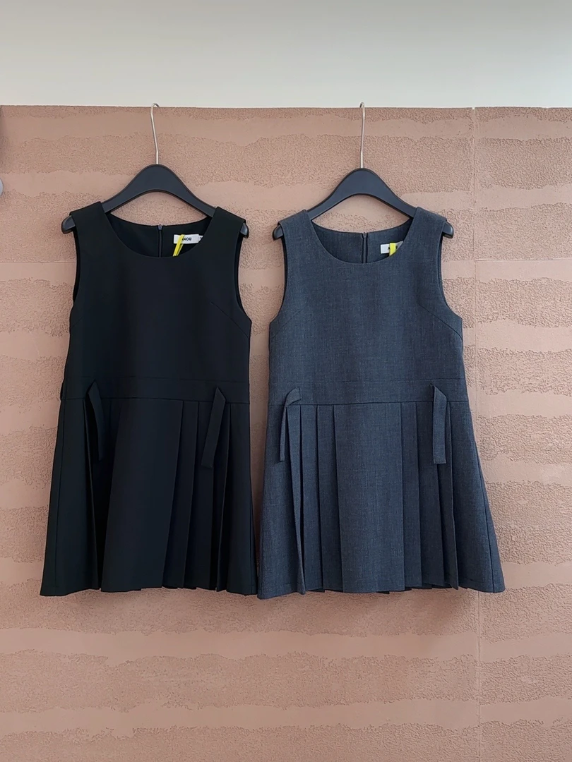 春夏薄款显瘦显薄两色背心连衣裙