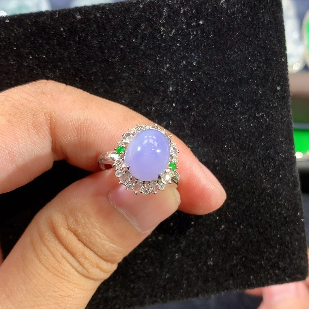 翡翠18K金镶嵌戒指