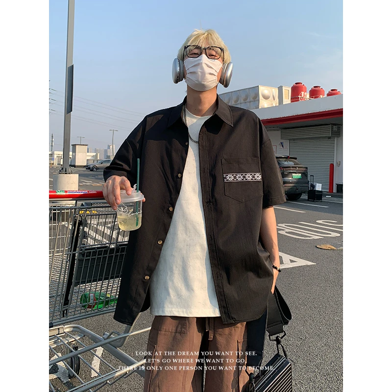 短袖衬衫男款夏季韩系港风复古学院风显瘦宽松休闲垂感衬衣设计感