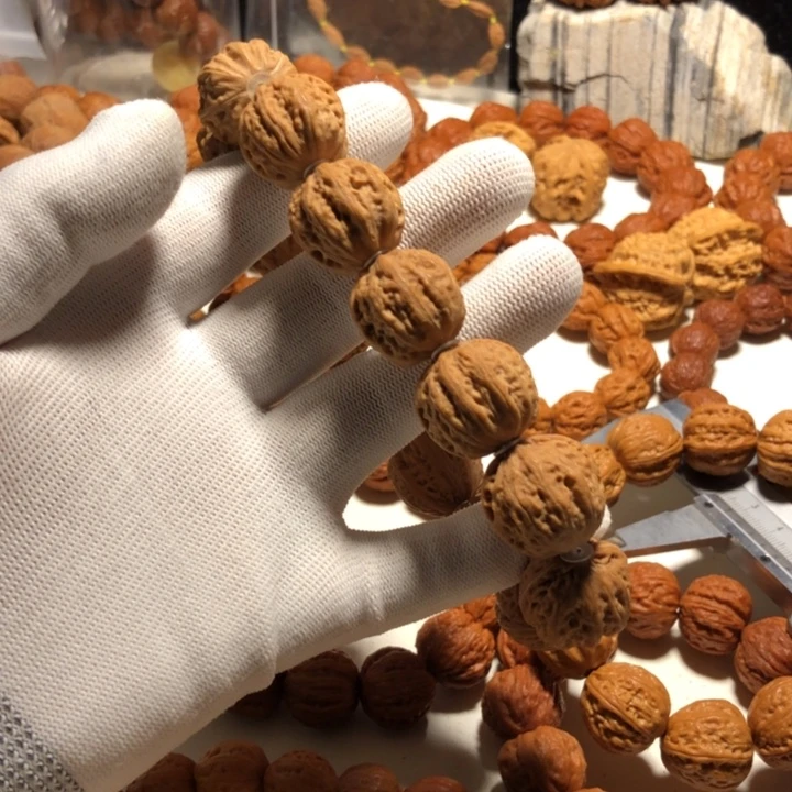 文玩核桃手串洗*京八棱