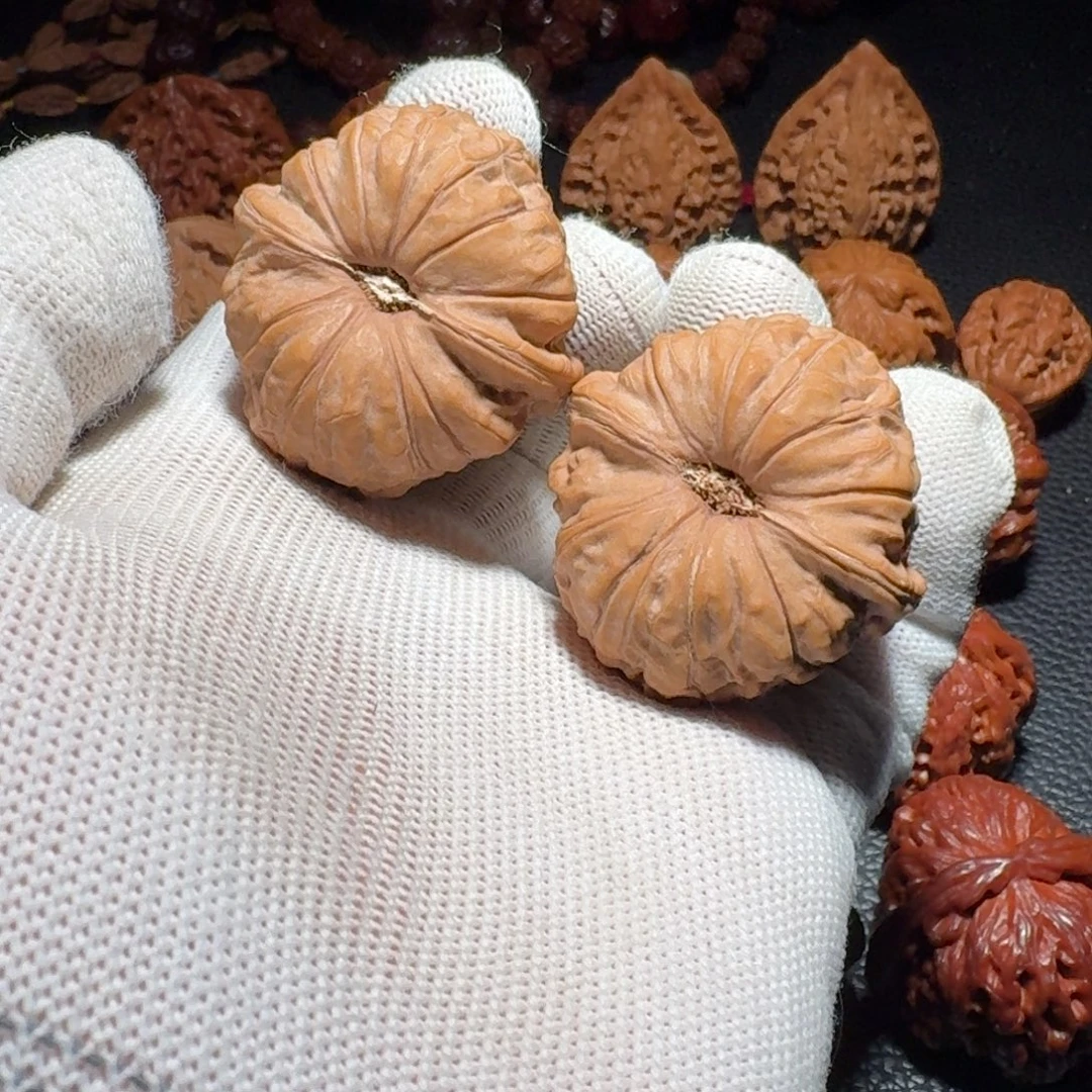 文玩核桃吊坠顺丰到付南瓜