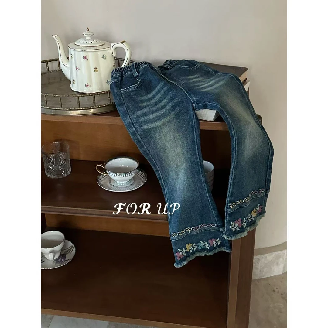【现货】[FOR UP]秋季新款法式十字花朵刺绣微喇牛仔裤253-FU-75073
