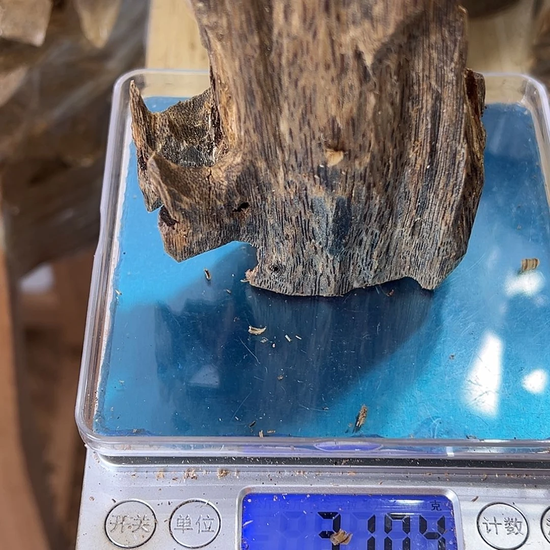 香料绿奇楠虫漏31克白棋