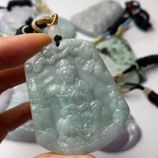 翡翠未镶嵌挂件翡翠