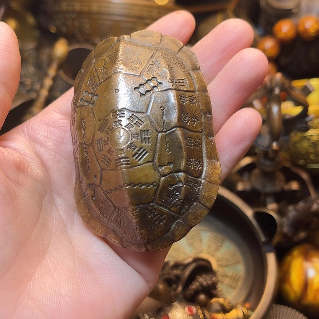 精美铜器工艺品等