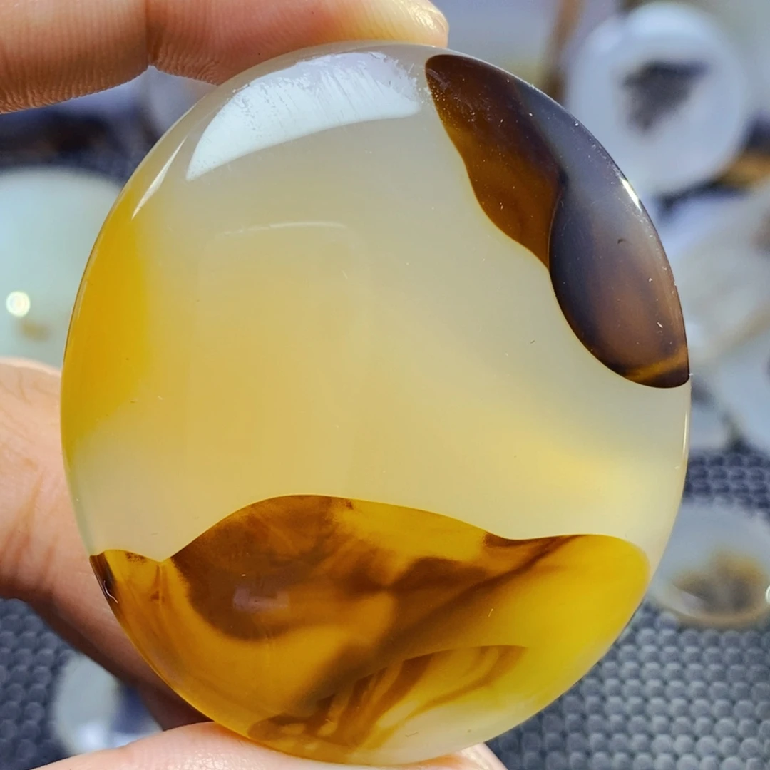 玛瑙/玉髓未镶嵌珠宝奇石