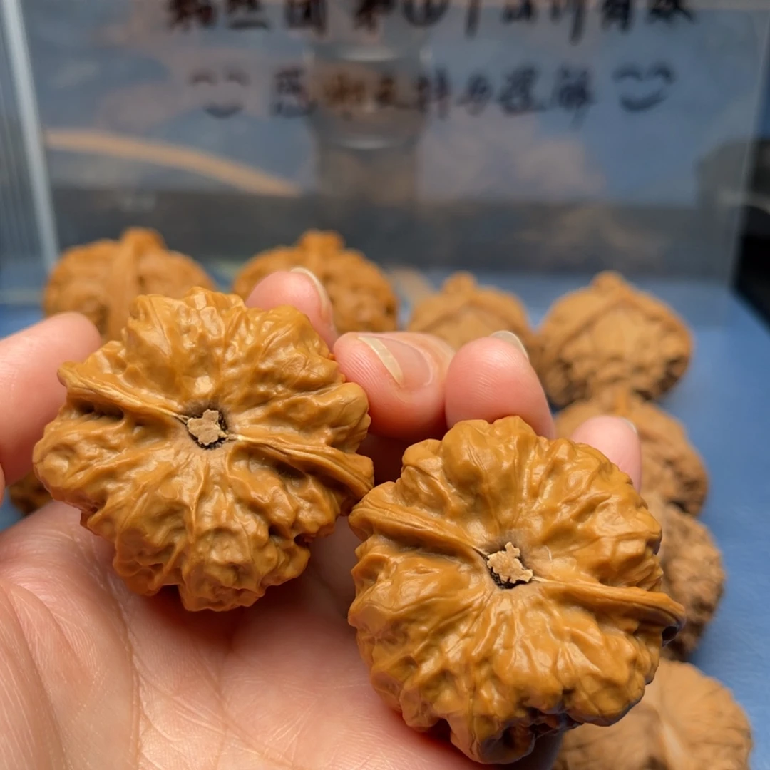 思***厚文玩核桃吊坠福利蛤蟆头