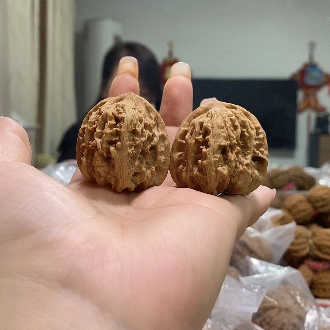 把件文玩核桃37梨木台