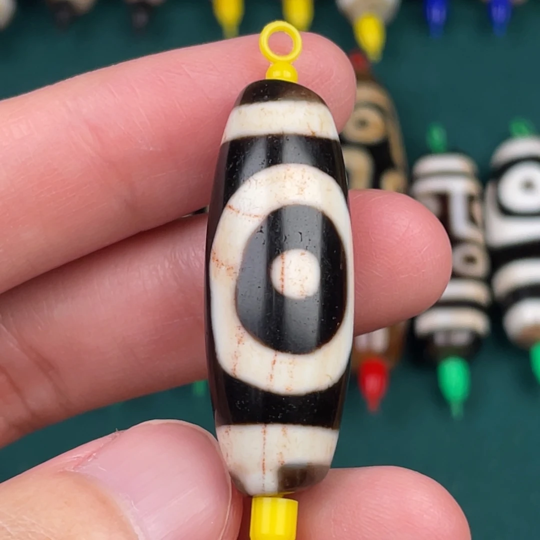 玛瑙/玉髓裸珠36.8 13.2 行运天地星辰图腾