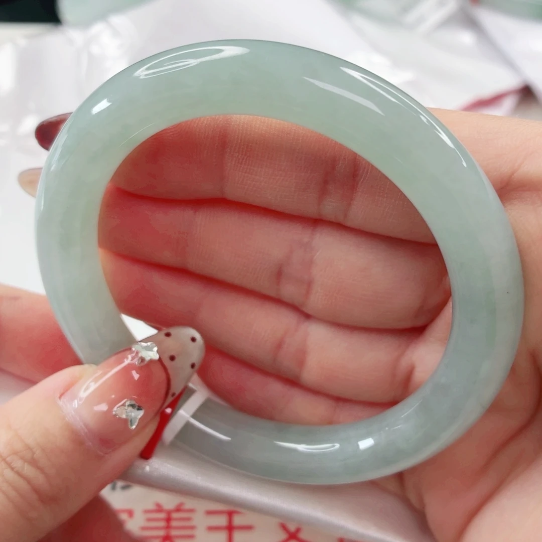 翡翠未镶嵌手镯56x366