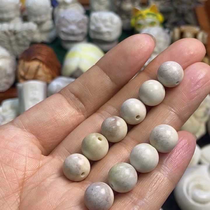 A***y配饰鹿角雕刻6颗一起出