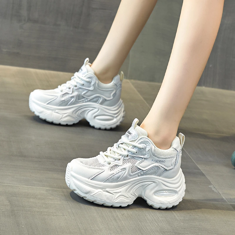 艾格鸟增高9cm老爹鞋女薄款2025新款镂空休闲潮鞋厚底内增高女鞋