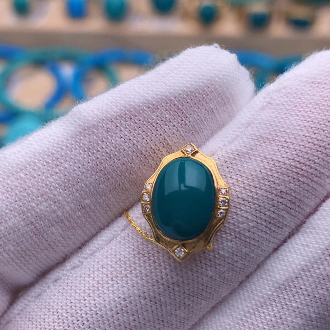 绿松石18K金镶嵌珠宝奇石