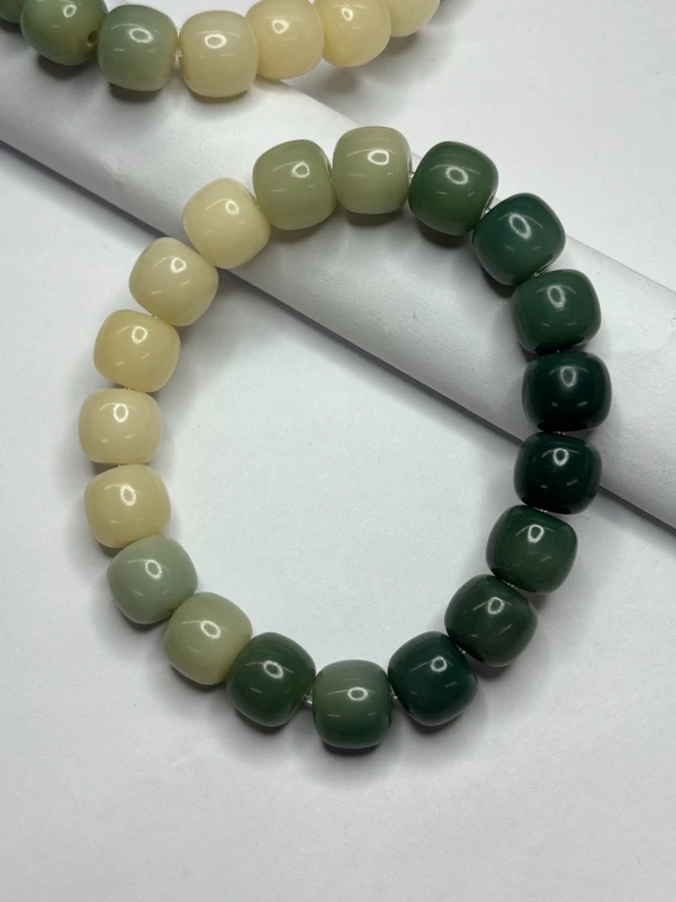 A108 菩提渐变色手串11mm