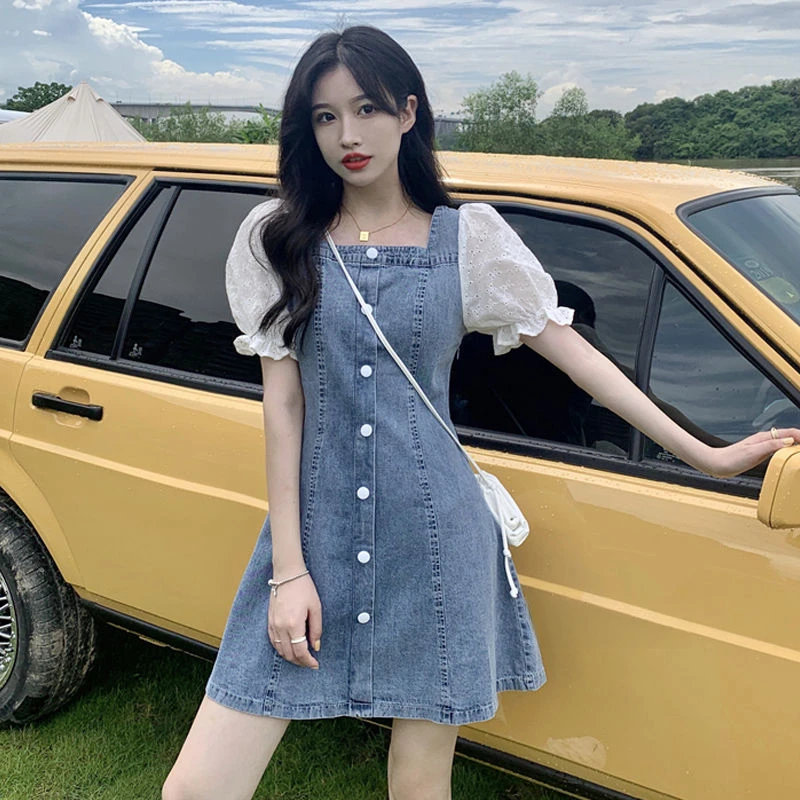 夏季牛仔连衣裙2025今年流行新款女装夏天气质小个子减龄修身裙子