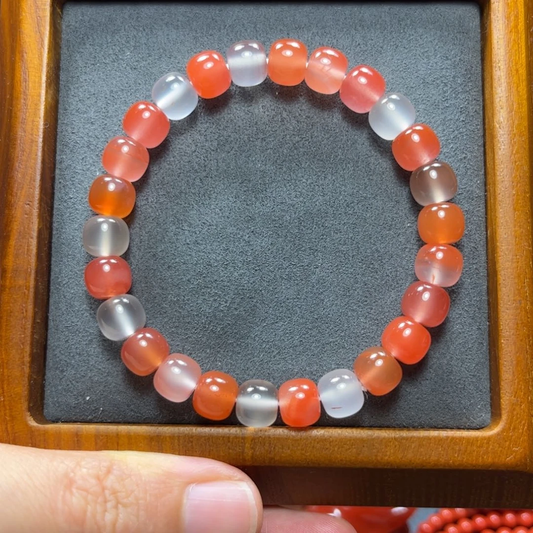 南红玛瑙未镶嵌颈饰