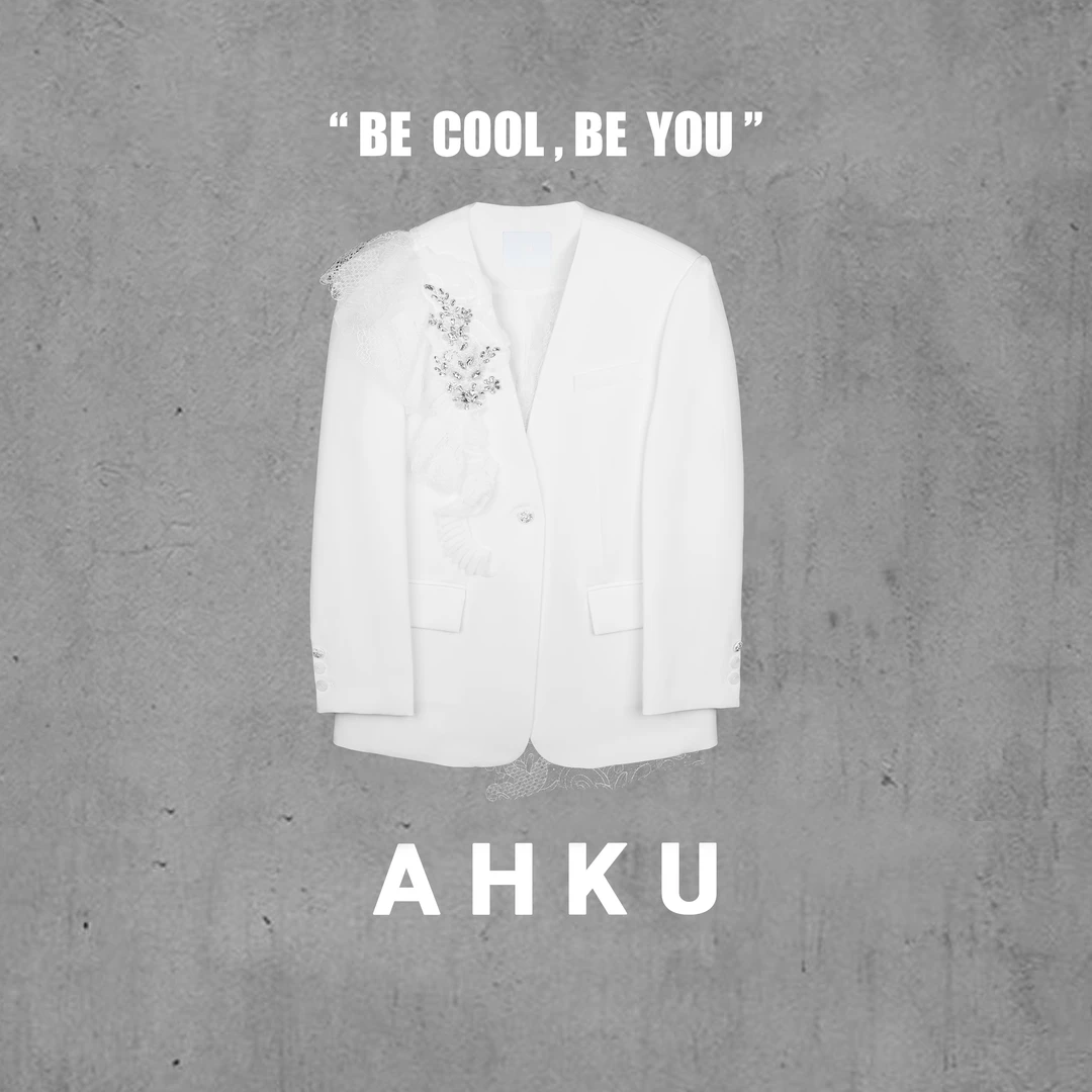 AHKU｜小众独立原创设计白色蕾丝钉珠无领廓形西装外套55551