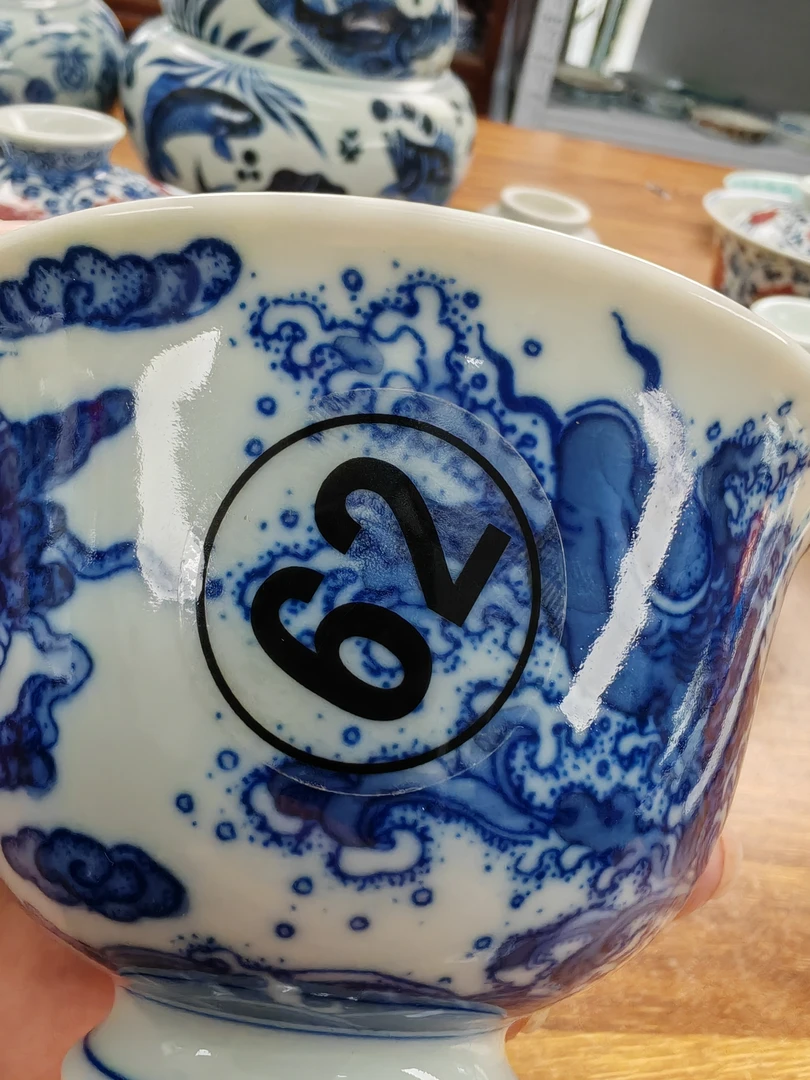 手工手绘陶瓷杯子