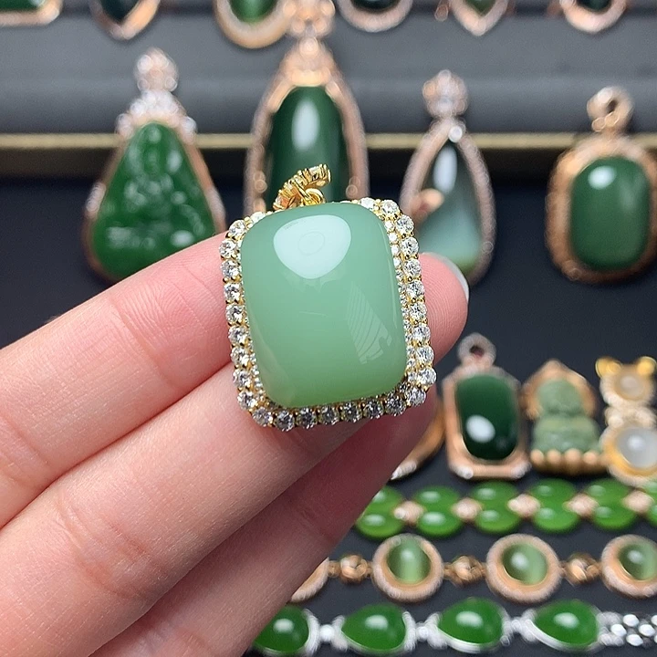 和田玉银S925镶嵌颈饰