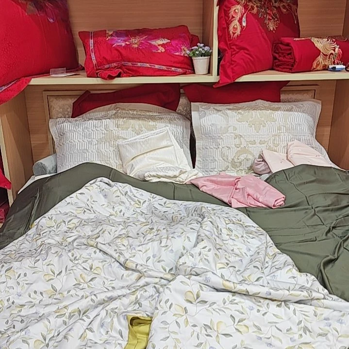 竹子纤维2米×2米3的天丝夏被。