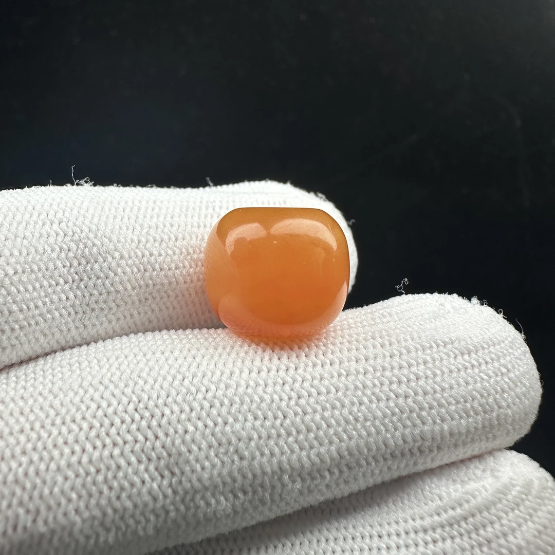 A65-67天然原矿蜜蜡 鸡油红墩子 14.3*12.3mm支持复检