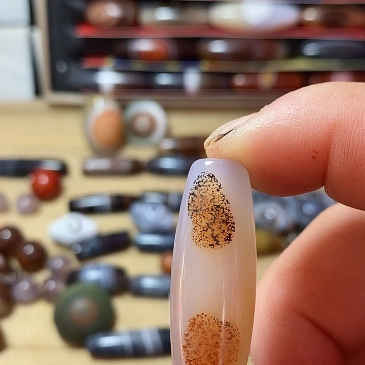 玛瑙/玉髓合金颈饰