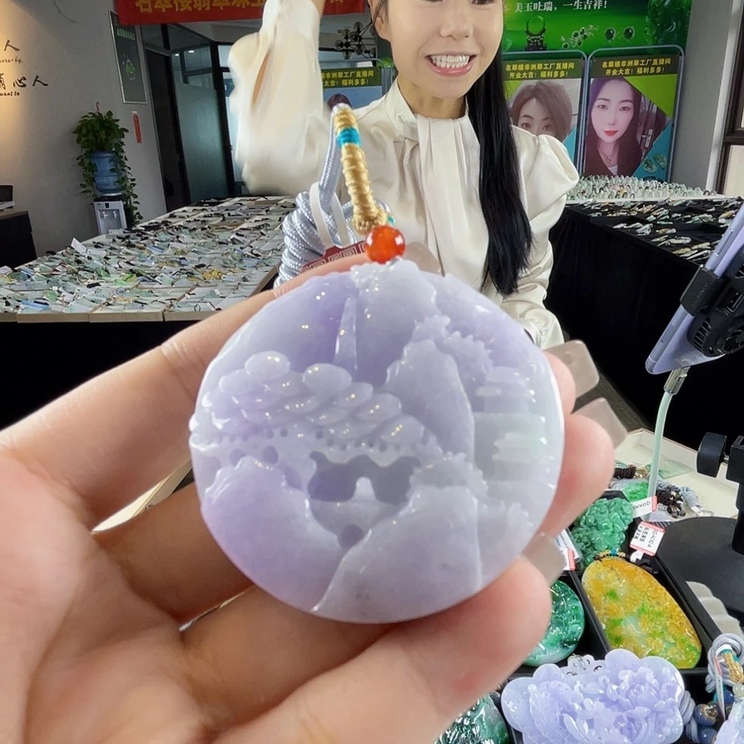 颈饰未镶嵌翡翠一
