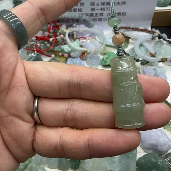翡翠未镶嵌手链福利